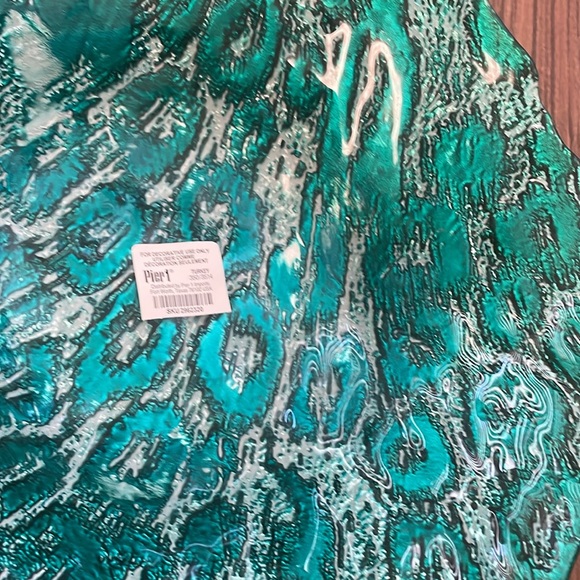 PIER 1 green glass with silver back decoration bowl!NWT - Picture 6 of 6